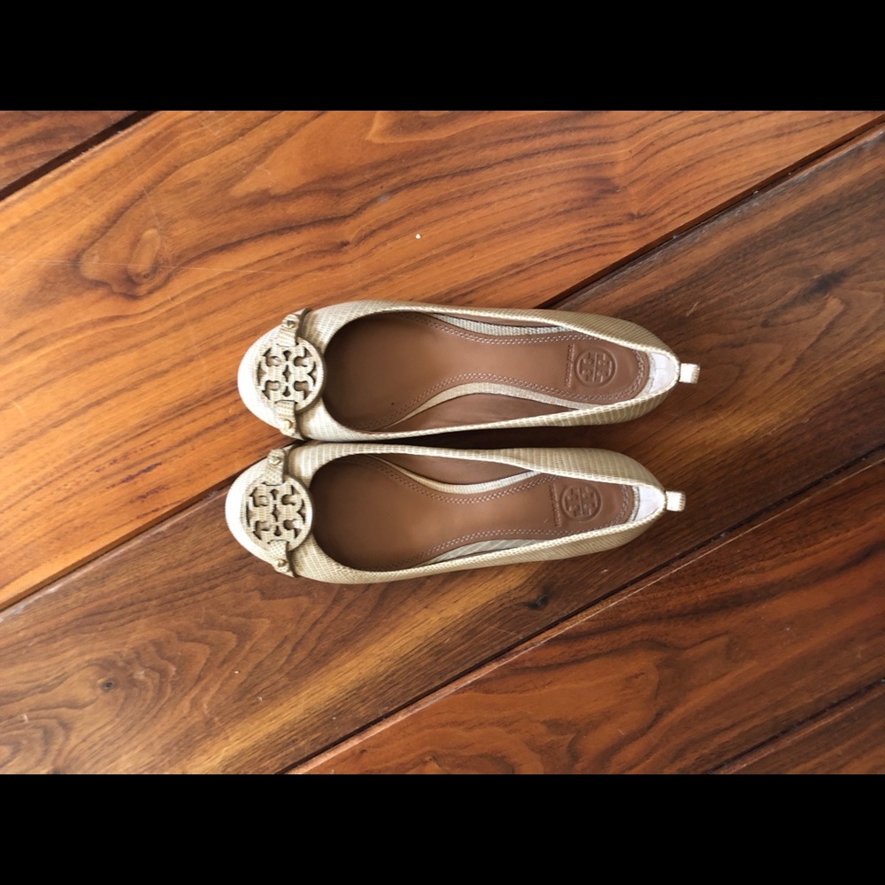 Snakeskin Tory Burch Flats
